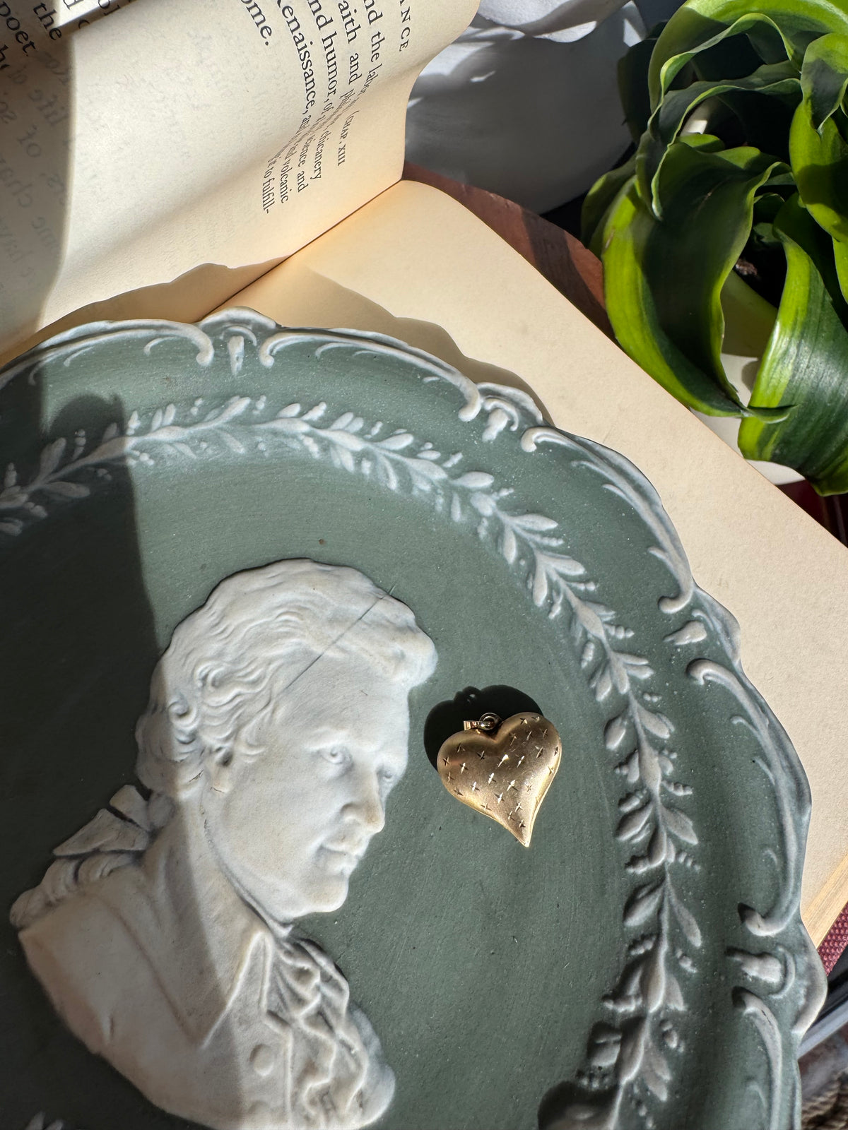 Estate 14k DC Puffy Heart