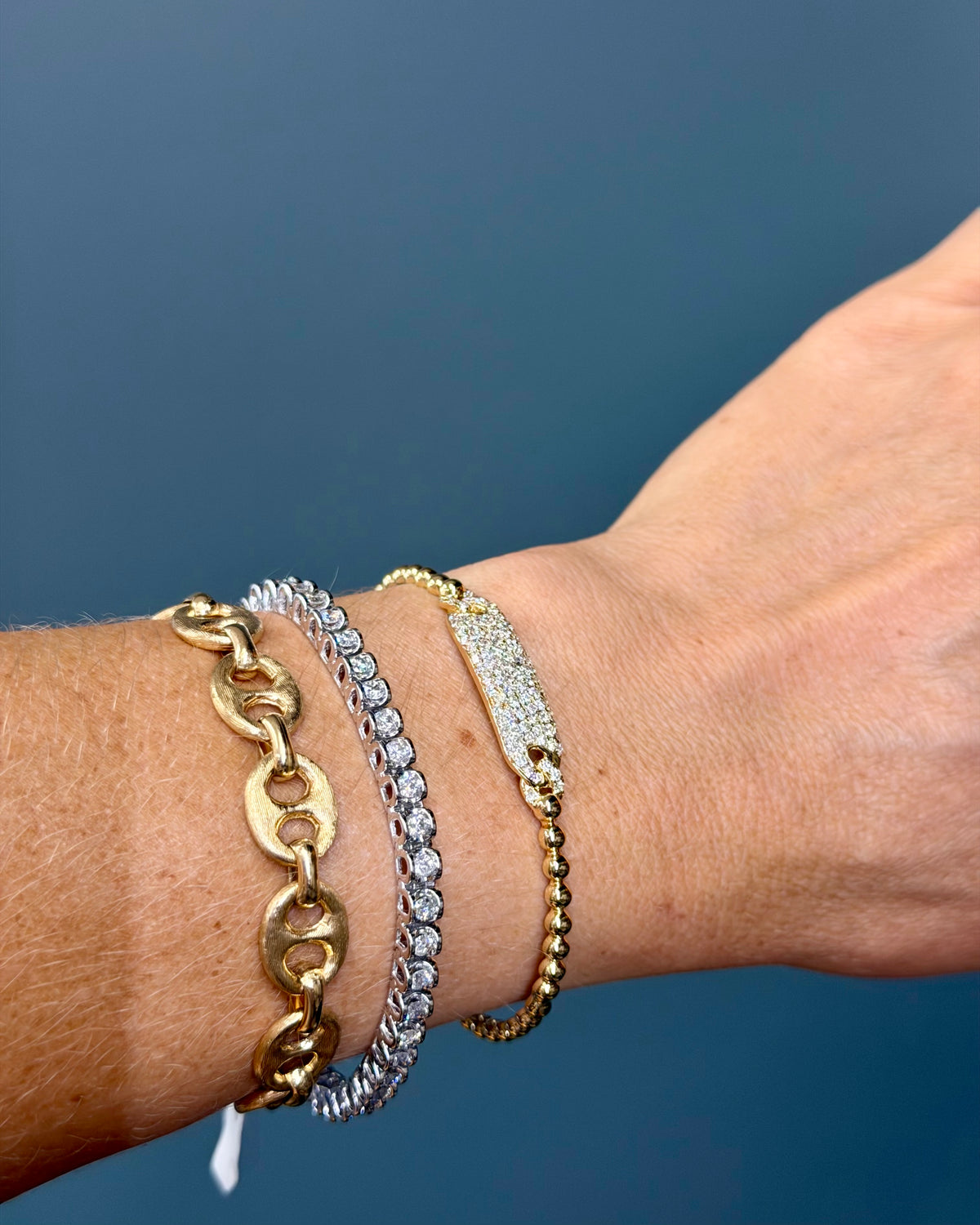 Beaded 14k Yellow Gold Natural Diamond Bar Bangle