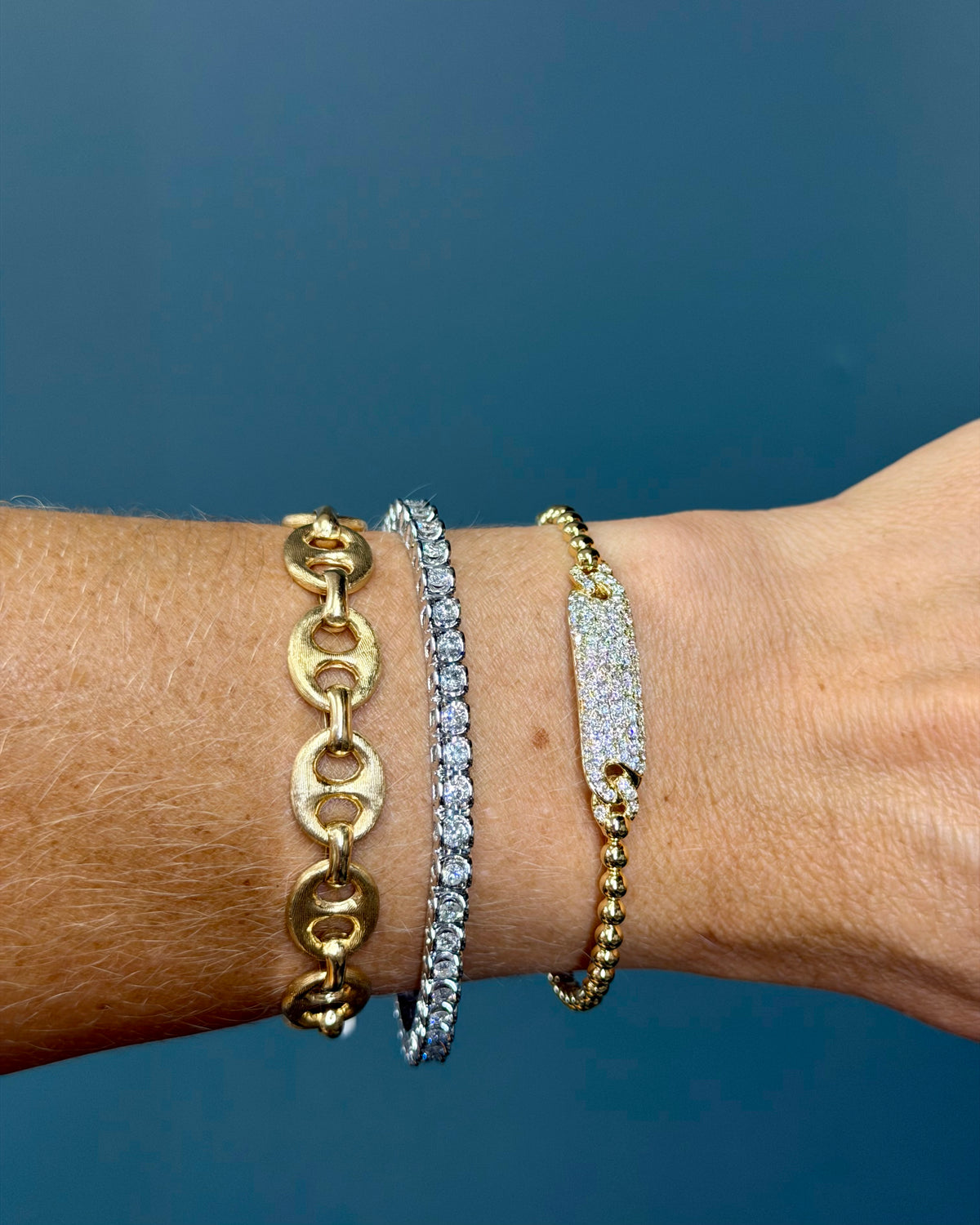 Beaded 14k Yellow Gold Natural Diamond Bar Bangle